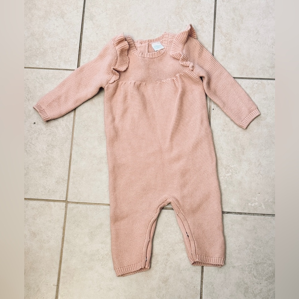 Edgehill Collection Dusty Pink Knit Ruffle Footie